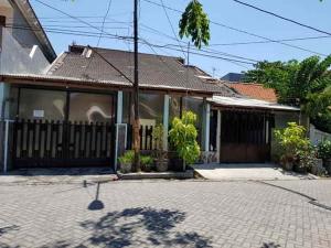 Dijual Rumah Daerah Kendangsari Blok - O!