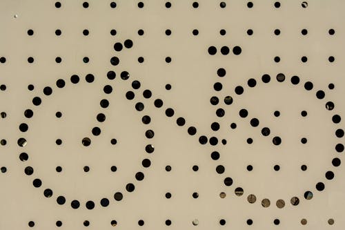 pagar perforated elegan krem
