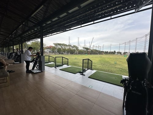 Le Grande Golf Club driving range