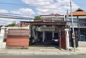 Thumbnail of Dijual Rumah 2 Lantai - Besar dan Terawat - Geluran, Taman, Sidoarjo