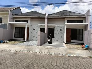 Thumbnail of Dijual Rumah Baru Minimalis Siap Huni, Puri Surya Jaya - Gedangan Sidoarjo